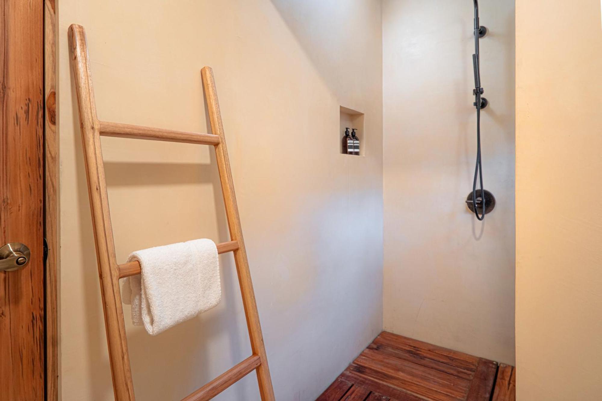 La Bonita Lodge Puerto Viejo de Talamanca Экстерьер фото